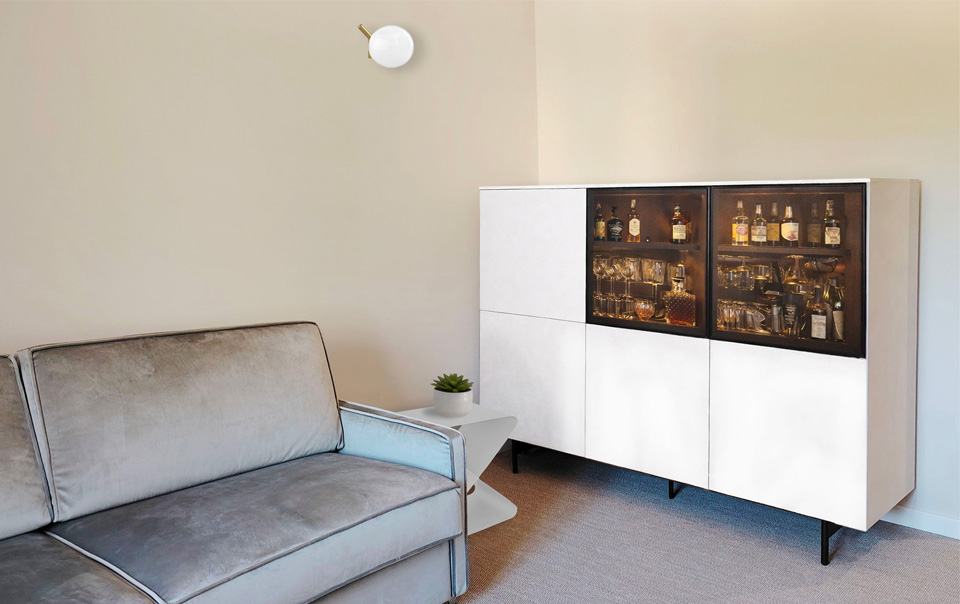 Minibar Suite